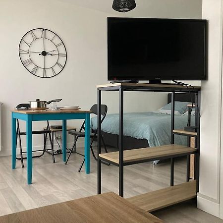 Grand Studio Confort Эврё Экстерьер фото